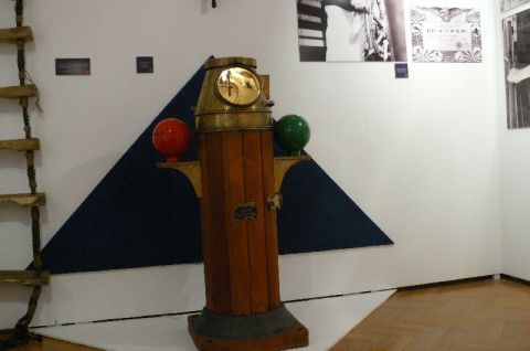 Pod żaglami