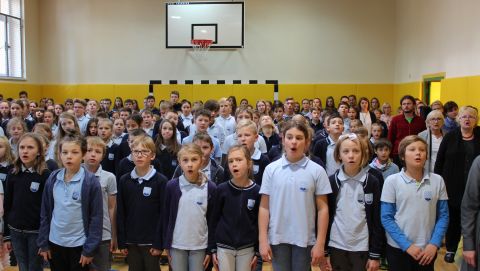 Bijemy razem „Rekord dla Niepodległej!”
