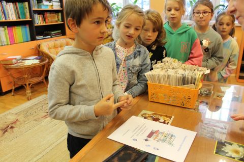 Pasowanie na czytelnika  klasa 1a